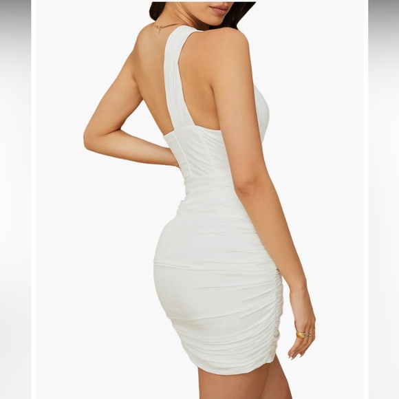 NWT House of CB Clementine Cutout Ruched Minidress XL = L+ = Size 10-12 - Picture 4 of 6